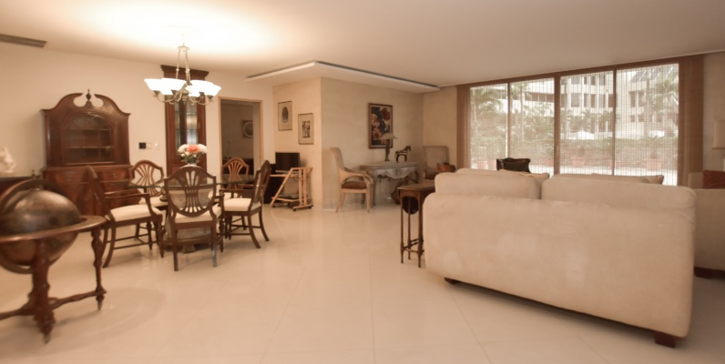 Departamento en venta ubicado en el Hotel Hilton Colón GeoBienes - Departamento en venta ubicado en el Hotel Hilton Colón - Plusvalia Guayaquil Casas de venta y alquiler Inmobiliaria Ecuador