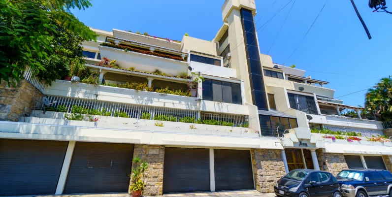 Departamento en venta ubicado en Lomas de Urdesa, Norte de Guayaquil GeoBienes - Departamento en venta ubicado en Lomas de Urdesa, Norte de Guayaquil - Plusvalia Guayaquil Casas de venta y alquiler Inmobiliaria Ecuador