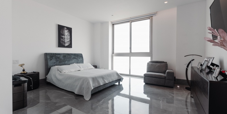 Departamento en venta ubicado en Puerto 5000, Puerto Mocolí, Samborondón. GeoBienes - Departamento en venta ubicado en Puerto 5000, Puerto Mocolí, Samborondón. - Plusvalia Guayaquil Casas de venta y alquiler Inmobiliaria Ecuador