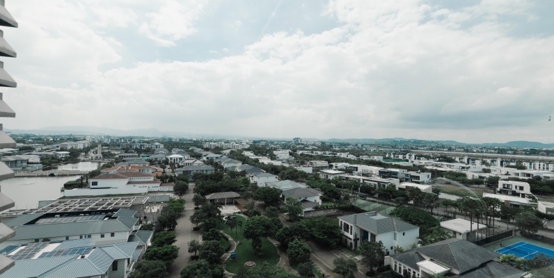 Departamento en venta ubicado en Puerto 5000, Puerto Mocolí, Samborondón. GeoBienes - Departamento en venta ubicado en Puerto 5000, Puerto Mocolí, Samborondón. - Plusvalia Guayaquil Casas de venta y alquiler Inmobiliaria Ecuador