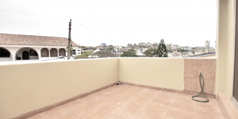Departamento en venta ubicado en Santa Cecilia, Los ceibos GeoBienes - Amplio departamento en venta ubicado en Santa Cecilia, Los ceibos - Plusvalia Guayaquil Casas de venta y alquiler Inmobiliaria Ecuador