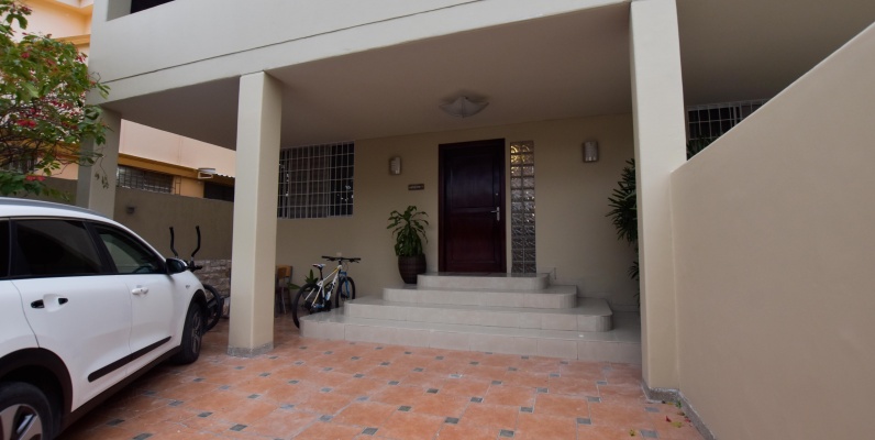 GeoBienes - Departamento PB con patio en venta ubicado en Santa Cecilia, Los ceibos - Plusvalia Guayaquil Casas de venta y alquiler Inmobiliaria Ecuador