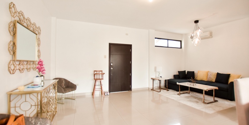 Departamento en venta ubicado en Santa Cecilia, Los ceibos GeoBienes - Departamento en venta ubicado en Santa Cecilia, Los ceibos - Plusvalia Guayaquil Casas de venta y alquiler Inmobiliaria Ecuador