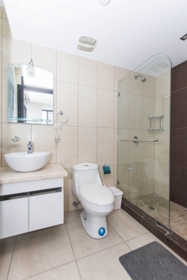 Departamento en venta ubicado en Torres Bellini II, Puerto Santa Ana GeoBienes - Departamento en venta ubicado en Torres Bellini II, Puerto Santa Ana - Plusvalia Guayaquil Casas de venta y alquiler Inmobiliaria Ecuador