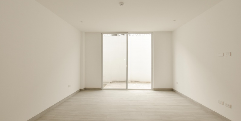 Departamento en venta ubicado en Urb. Riu - Vía Samborondón Km 5 GeoBienes - Departamento en venta ubicado en Urb. Riu - Vía Samborondón Km 5 - Plusvalia Guayaquil Casas de venta y alquiler Inmobiliaria Ecuador