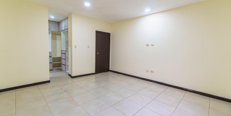 GeoBienes - Departamento planta baja en venta ubicado en la Urbanización Terranostra, Vía a la Costa - Plusvalia Guayaquil Casas de venta y alquiler Inmobiliaria Ecuador