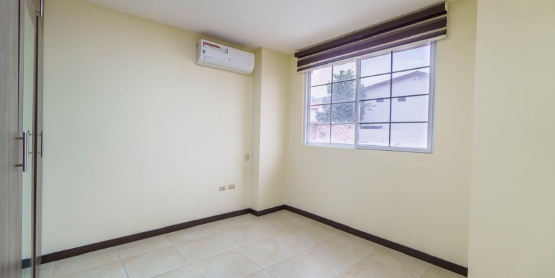 GeoBienes - Departamento planta baja en venta ubicado en la Urbanización Terranostra, Vía a la Costa - Plusvalia Guayaquil Casas de venta y alquiler Inmobiliaria Ecuador