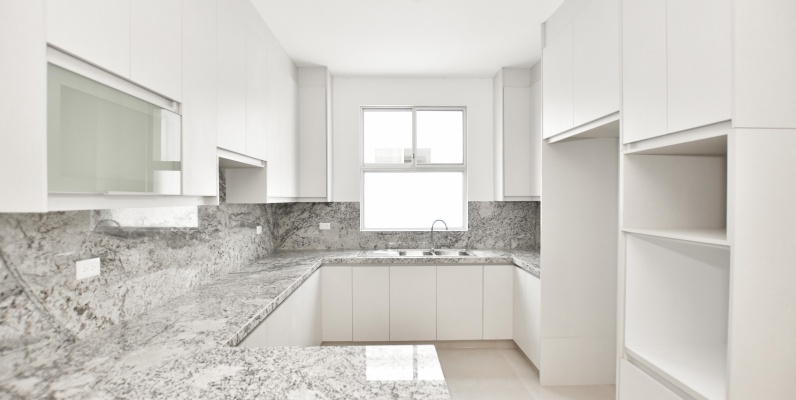Departamento por estrenar en venta con vista al río , urbanización Belice GeoBienes - Departamento por estrenar en venta con vista al río , urbanización Belice - Plusvalia Guayaquil Casas de venta y alquiler Inmobiliaria Ecuador