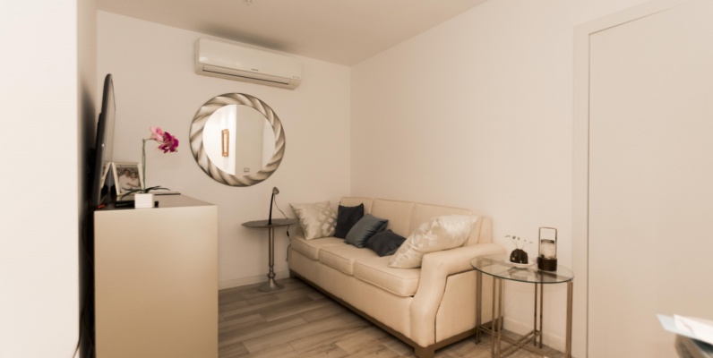 Departamento semi amoblado en venta en Santana Lofts, Puerto Santa Ana GeoBienes - Departamento semi amoblado en alquiler en Santana Lofts, Puerto Santa Ana - Plusvalia Guayaquil Casas de venta y alquiler Inmobiliaria Ecuador