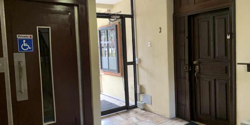 Edificio en venta Avenida Las Mojas, Urdesa GeoBienes - Edificio en venta Avenida Las Mojas, Urdesa - Plusvalia Guayaquil Casas de venta y alquiler Inmobiliaria Ecuador