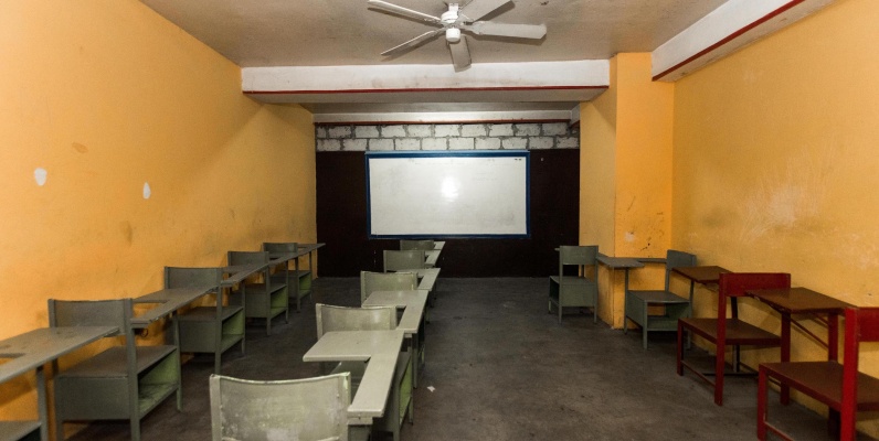 Edificio en Venta Ubicado en El Centro de Guayaquil GeoBienes - Edificio en Venta Ubicado en El Centro de Guayaquil - Plusvalia Guayaquil Casas de venta y alquiler Inmobiliaria Ecuador