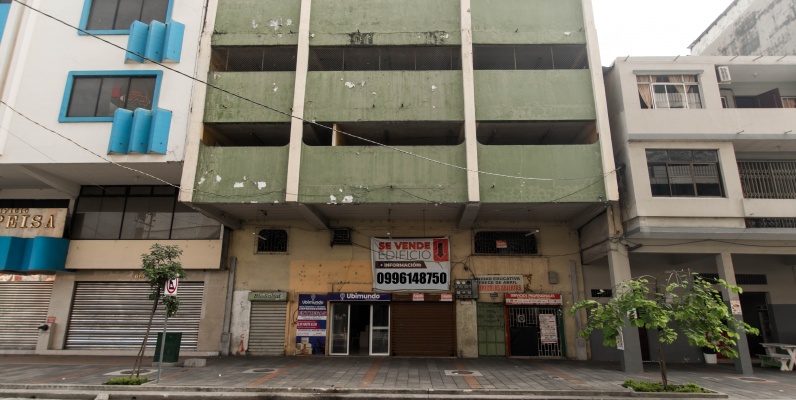 Edificio en Venta Ubicado en El Centro de Guayaquil GeoBienes - Edificio en Venta Ubicado en El Centro de Guayaquil - Plusvalia Guayaquil Casas de venta y alquiler Inmobiliaria Ecuador
