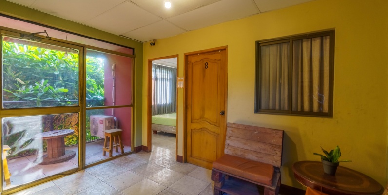 Edificio en venta ubicado en Balsamos Sur, Urdesa GeoBienes - Edificio, hotel, hostal, comercial, en alquiler Urdesa, Balsamos Sur - Plusvalia Guayaquil Casas de venta y alquiler Inmobiliaria Ecuador