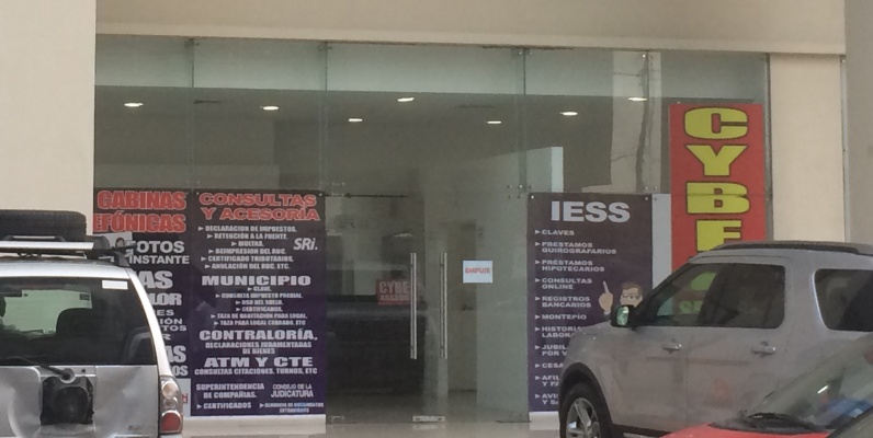 Local Comercial de 56mt2 en Alquiler en Trade Building, Guayaquil GeoBienes - Local Comercial de 56mt2 en Alquiler en Trade Building, Guayaquil - Plusvalia Guayaquil Casas de venta y alquiler Inmobiliaria Ecuador