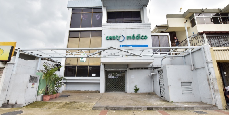 Local comercial en alquiler en Urdesa Central, Norte de Guayaquil GeoBienes - oficina comercial en alquiler en Urdesa Central, Norte de Guayaquil - Plusvalia Guayaquil Casas de venta y alquiler Inmobiliaria Ecuador