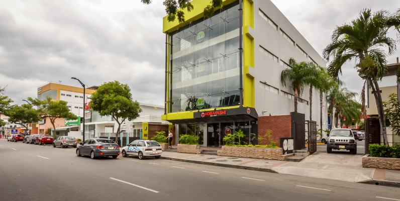 Local Comercial en alquiler en Urdesa Central sector norte de Guayaquil GeoBienes - Local Comercial en alquiler en Urdesa Central sector norte de Guayaquil - Plusvalia Guayaquil Casas de venta y alquiler Inmobiliaria Ecuador