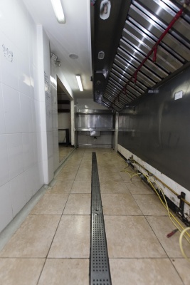 Local comercial en alquiler, restaurante, bar, farmacia, uso comercial en Urdesa GeoBienes - Local comercial en alquiler, restaurante, bar, farmacia, uso comercial en Urdesa - Plusvalia Guayaquil Casas de venta y alquiler Inmobiliaria Ecuador