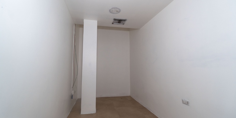 Local comercial en alquiler sobre la Av. San Jorge, Kennedy, Guayaquil GeoBienes - Local comercial en alquiler sobre la Av. San Jorge, Kennedy, Guayaquil - Plusvalia Guayaquil Casas de venta y alquiler Inmobiliaria Ecuador