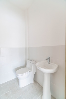 Local comercial en alquiler ubicado en Costa Brisa, Vía a la Costa GeoBienes - Local comercial en alquiler ubicado en Costa Brisa, Vía a la Costa - Plusvalia Guayaquil Casas de venta y alquiler Inmobiliaria Ecuador