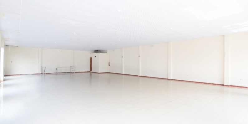Local Comercial en alquiler ubicado en el Centro de Guayaquil GeoBienes - Local Comercial en alquiler ubicado en el Centro de Guayaquil - Plusvalia Guayaquil Casas de venta y alquiler Inmobiliaria Ecuador