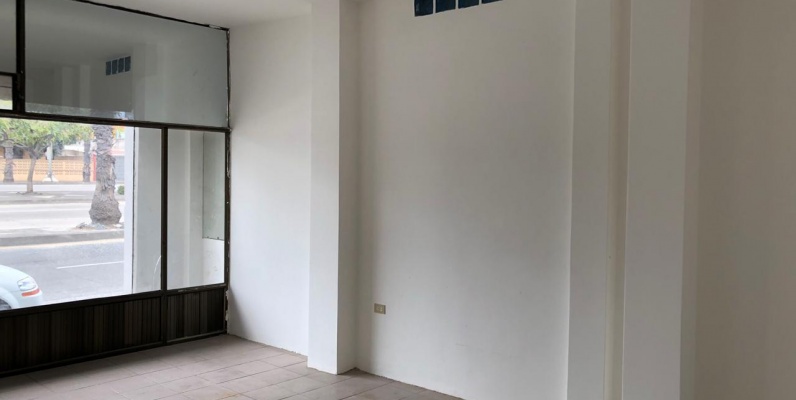Local Comercial en alquiler ubicado en la Alborada GeoBienes - Local Comercial en alquiler ubicado en la Alborada - Plusvalia Guayaquil Casas de venta y alquiler Inmobiliaria Ecuador