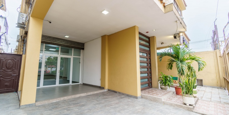 Local Comercial en alquiler ubicado en La Garzota, Norte de Guayaquil GeoBienes - Local Comercial en alquiler ubicado en La Garzota, Norte de Guayaquil - Plusvalia Guayaquil Casas de venta y alquiler Inmobiliaria Ecuador