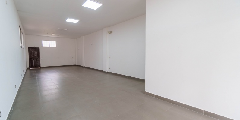 Local Comercial en alquiler ubicado en La Garzota, Norte de Guayaquil GeoBienes - Local Comercial en alquiler ubicado en La Garzota, Norte de Guayaquil - Plusvalia Guayaquil Casas de venta y alquiler Inmobiliaria Ecuador