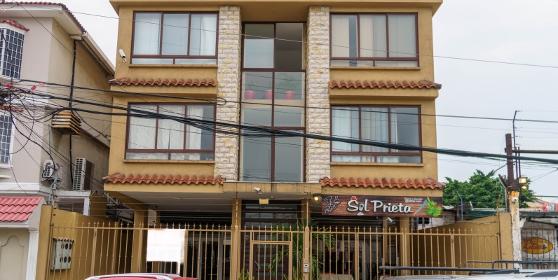 Local Comercial en alquiler ubicado en La Garzota, Norte de Guayaquil GeoBienes - Local Comercial en alquiler ubicado en La Garzota, Norte de Guayaquil - Plusvalia Guayaquil Casas de venta y alquiler Inmobiliaria Ecuador