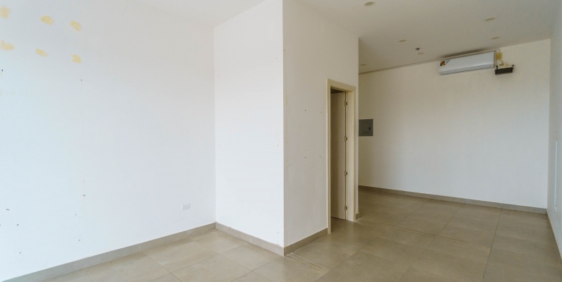 Local comercial en alquiler ubicado en Plaza Vizcaya, Samborondón GeoBienes - Local comercial en alquiler ubicado en Plaza Vizcaya, Samborondón - Plusvalia Guayaquil Casas de venta y alquiler Inmobiliaria Ecuador