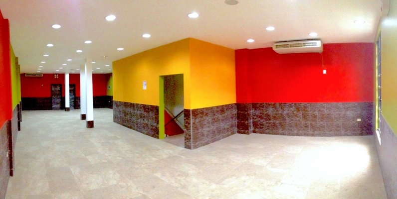 Local Comercial GeoBienes - Local Comercial en el centro de Guayaquil Avenida 9 de Octubre - Plusvalia Guayaquil Casas de venta y alquiler Inmobiliaria Ecuador