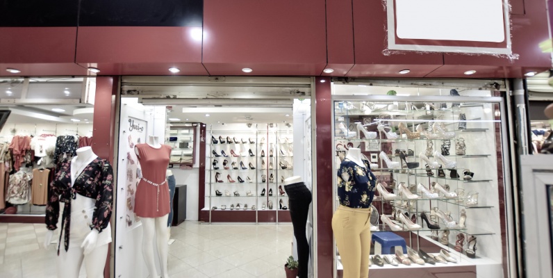 Local Comercial en venta ubicado en Av. Malecón y Olmedo GeoBienes - Local Comercial en venta ubicado en Av. Malecón y Olmedo - Plusvalia Guayaquil Casas de venta y alquiler Inmobiliaria Ecuador