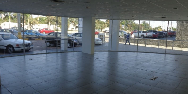 Local en Alquiler Samborondon KM 5 GeoBienes - Local comercial en venta en Samborondon KM 5 - Plusvalia Guayaquil Casas de venta y alquiler Inmobiliaria Ecuador