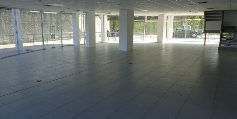 Local en Alquiler Samborondon KM 5 GeoBienes - Local comercial en venta en Samborondon KM 5 - Plusvalia Guayaquil Casas de venta y alquiler Inmobiliaria Ecuador