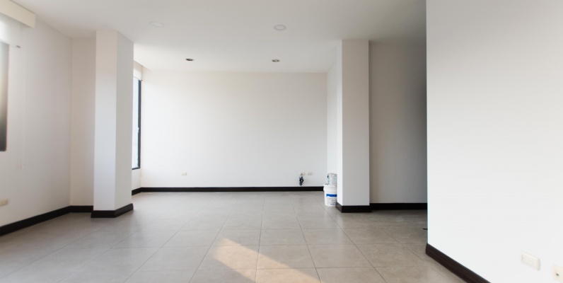 Moderno departamento en alquiler en Porton de las Lomas, Urdesa GeoBienes - Moderno departamento en alquiler en Porton de las Lomas, Urdesa - Plusvalia Guayaquil Casas de venta y alquiler Inmobiliaria Ecuador