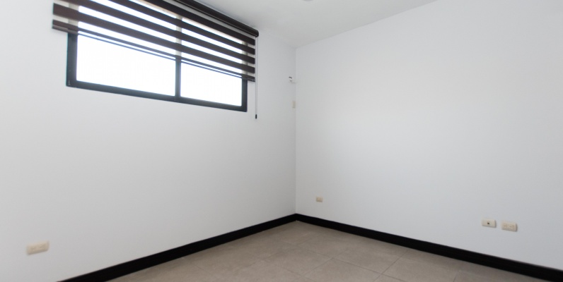 Moderno departamento en alquiler en Porton de las Lomas, Urdesa GeoBienes - Moderno departamento en alquiler en Porton de las Lomas, Urdesa - Plusvalia Guayaquil Casas de venta y alquiler Inmobiliaria Ecuador