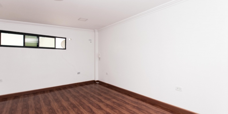 Moderno Penthouse de dos pisos en alquiler ubicado en Kennedy Norte GeoBienes - Moderno Penthouse de dos pisos en alquiler ubicado en Kennedy Norte - Plusvalia Guayaquil Casas de venta y alquiler Inmobiliaria Ecuador