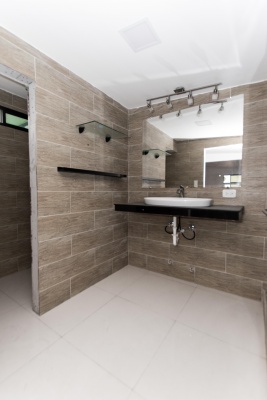 Moderno Penthouse de dos pisos en alquiler ubicado en Kennedy Norte GeoBienes - Moderno Penthouse de dos pisos en alquiler ubicado en Kennedy Norte - Plusvalia Guayaquil Casas de venta y alquiler Inmobiliaria Ecuador