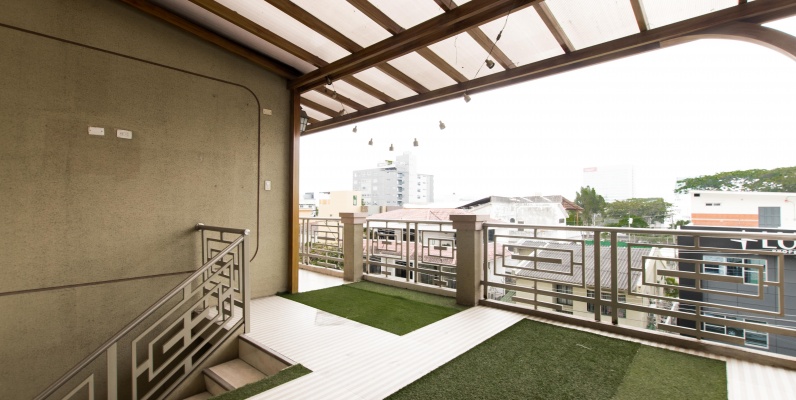 Moderno Penthouse de dos pisos en alquiler ubicado en Kennedy Norte GeoBienes - Moderno Penthouse de dos pisos en alquiler ubicado en Kennedy Norte - Plusvalia Guayaquil Casas de venta y alquiler Inmobiliaria Ecuador