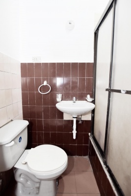Oficina alquiler ubicado en el Centro de Guayaquil GeoBienes - Oficina alquiler ubicado en el Centro de Guayaquil - Plusvalia Guayaquil Casas de venta y alquiler Inmobiliaria Ecuador