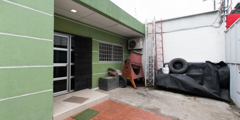 GeoBienes - Oficina, bodega, local en venta en Kennedy Norte - Plusvalia Guayaquil Casas de venta y alquiler Inmobiliaria Ecuador