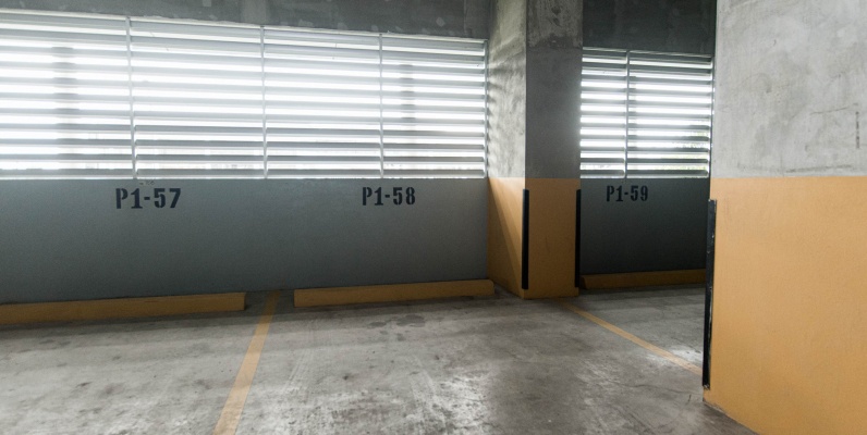 Oficina Comercial en Alquiler Edificio Platinum GeoBienes - Oficina Comercial en Alquiler Edificio Platinum - Plusvalia Guayaquil Casas de venta y alquiler Inmobiliaria Ecuador
