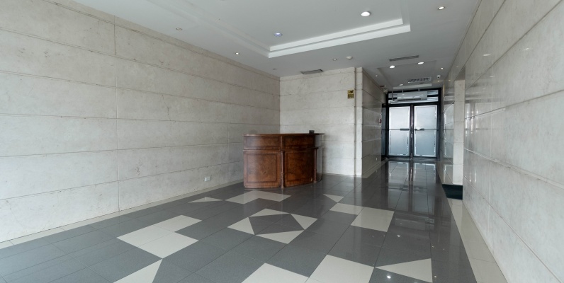 GeoBienes - Oficina corporativa en alquiler en Edificio Classic, Albán Borja, Guayaquil - Plusvalia Guayaquil Casas de venta y alquiler Inmobiliaria Ecuador