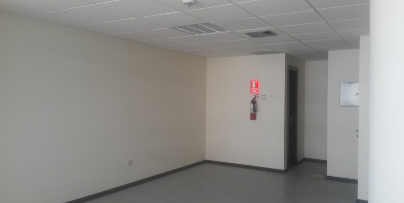 Oficina de Alquiler en ciudad del Rio Emporium Guayaquil GeoBienes - Oficina de Alquiler en ciudad del Rio Emporium Guayaquil - Plusvalia Guayaquil Casas de venta y alquiler Inmobiliaria Ecuador