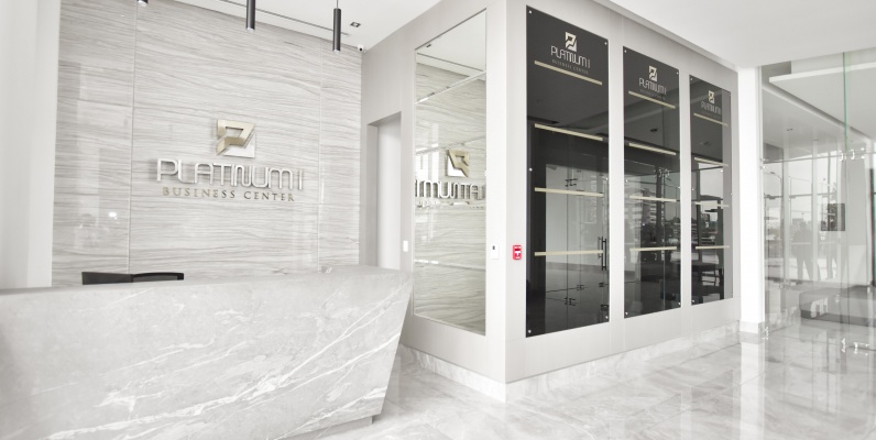 Oficina de estreno en alquiler en Edificio Platinum Business Center I GeoBienes - Oficina de estreno en alquiler en Edificio Platinum Business Center I - Plusvalia Guayaquil Casas de venta y alquiler Inmobiliaria Ecuador