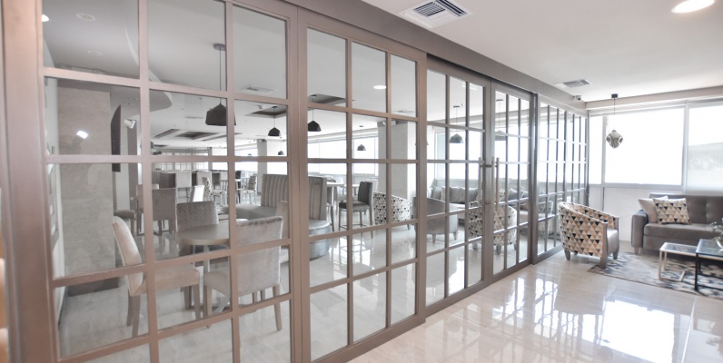 Oficina de oportunidad en alquiler ubicada en el Edificio Trade Building GeoBienes - Oficina de oportunidad en alquiler ubicada en el Edificio Trade Building - Plusvalia Guayaquil Casas de venta y alquiler Inmobiliaria Ecuador