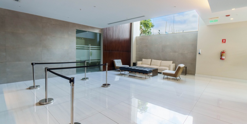 Oficina en alquiler amoblada ubicada en 100 Olivos Park, Ceibos GeoBienes - Oficina en alquiler amoblada ubicada en 100 Olivos Parc, Ceibos - Plusvalia Guayaquil Casas de venta y alquiler Inmobiliaria Ecuador