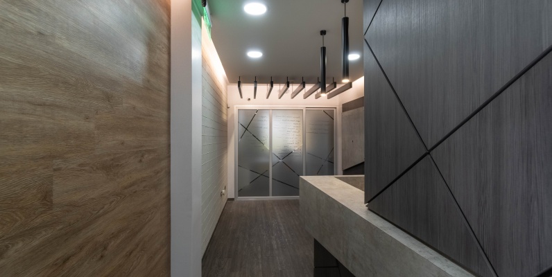 GeoBienes - Oficina en alquiler con acabados de lujo en el Centro Comercial Neo Center, Guayaquil - Plusvalia Guayaquil Casas de venta y alquiler Inmobiliaria Ecuador