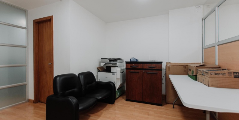 Oficina en alquiler Edificio Equilibrium, zona Mall del Sol, Norte de Guayaquil GeoBienes - Oficina en alquiler Edificio Equilibrium, zona Mall del Sol, Norte de Guayaquil - Plusvalia Guayaquil Casas de venta y alquiler Inmobiliaria Ecuador