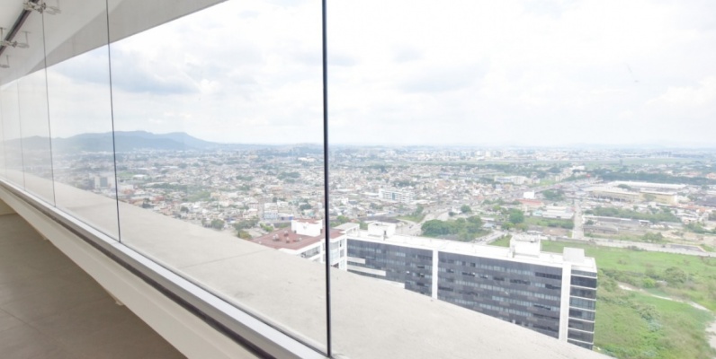 Oficina en Alquiler Edificio The Point - Puerto Santa Ana GeoBienes - Oficina en Alquiler Edificio The Point - Puerto Santa Ana - Plusvalia Guayaquil Casas de venta y alquiler Inmobiliaria Ecuador