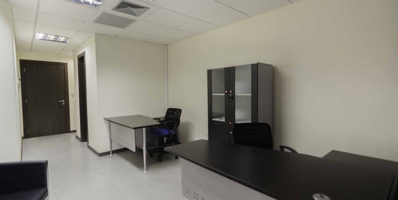 Oficina en Alquiler Edificio The Point GeoBienes - Oficina en Alquiler Edificio The Point - Plusvalia Guayaquil Casas de venta y alquiler Inmobiliaria Ecuador